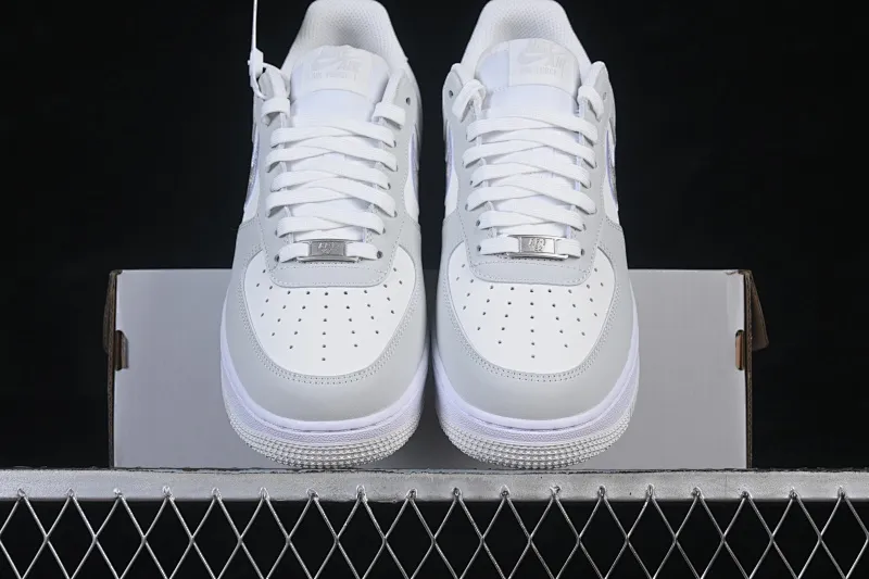 All categories Nk Air Force 1 Air Force series Nk Air Force 1 Low Air Force low-top Nike Air Force 1'07 Low white and gray embroidery Air Force 1 low-top casual sneakers IB6842-100